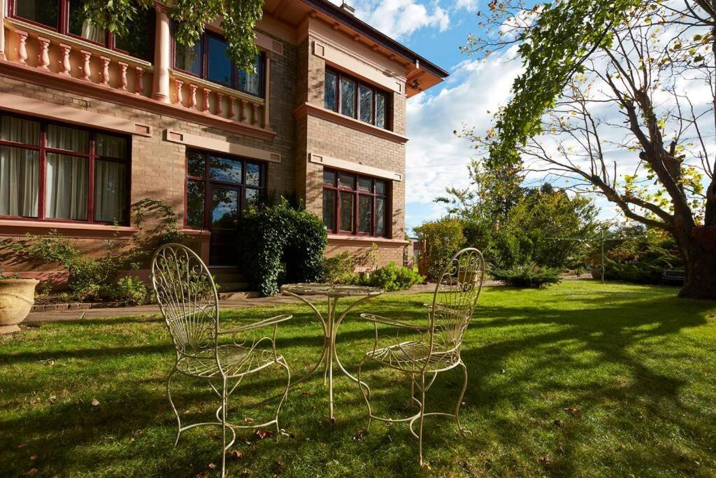 Вилла Wenvoe - Historic Retreat Литгоу Экстерьер фото